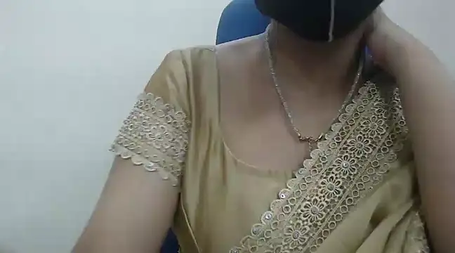 Snapshot of Lovely_Siri_23 chatting on 01-16-25, 08:46 Lovely Siri 23 online show from 01-16-25, 08:46