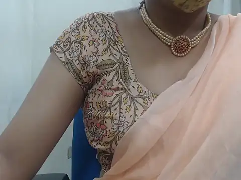 Lovely Siri 23 online show from 11-11-25, 01:33