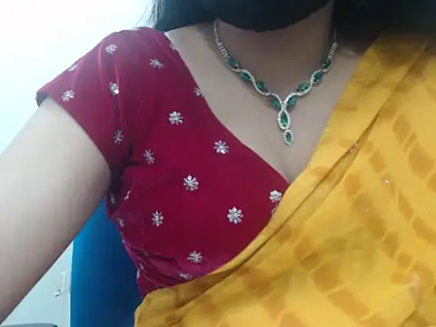 Lovely Siri 23 online show from 04-10-26, 05:20