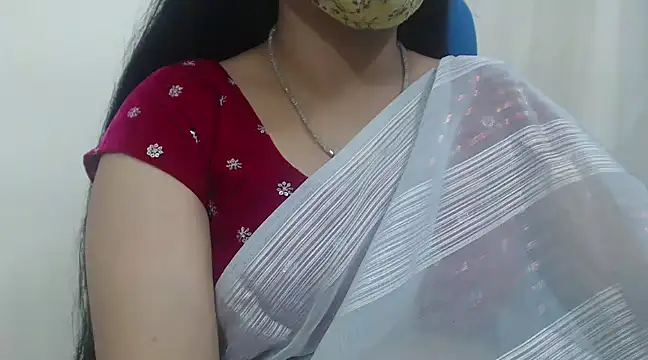 Snapshot of Lovely_Siri_23 chatting on 02-27-25, 08:56 Lovely Siri 23 online show from 02-27-25, 08:56