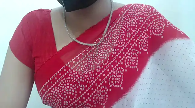 Snapshot of Lovely_Siri_23 chatting on 02-18-25, 08:38 Lovely Siri 23 online show from 02-18-25, 08:38