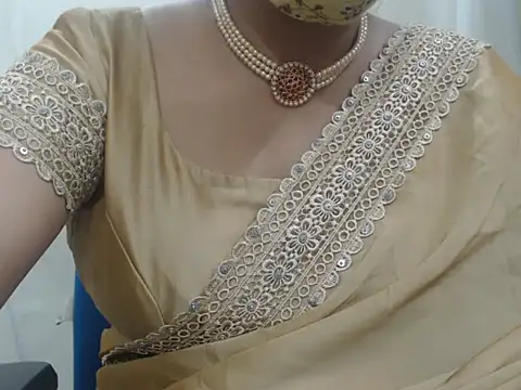 Lovely Siri 23 online show from 11-18-25, 07:22