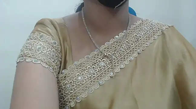 Snapshot of Lovely_Siri_23 chatting on 01-16-25, 11:48 Lovely Siri 23 online show from 01-16-25, 11:48