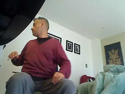 Rakastava online show from 12-19-25, 02:52