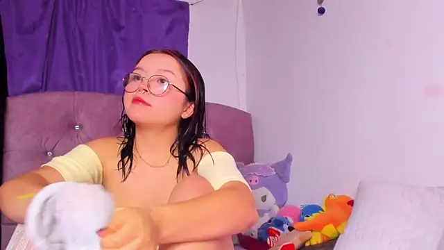 amy 18 online show from 09-27-25, 05:46