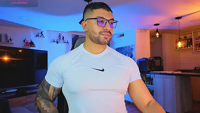 Michael Diamond online show from 09-26-25, 02:51