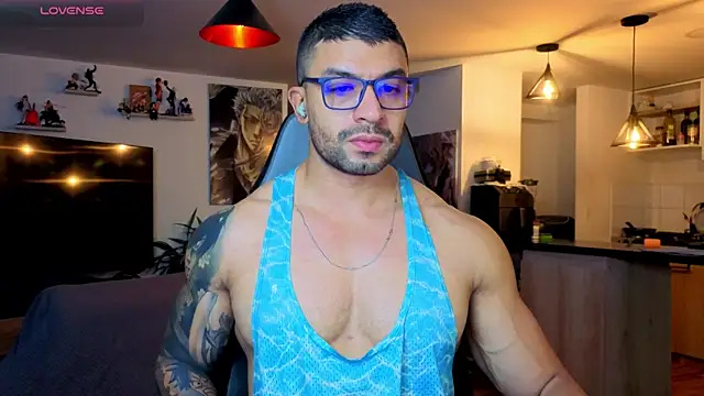 Snapshot of Michael_Diamond chatting on 05-20-26, 03:47 Michael Diamond online show from 05-20-26, 03:47