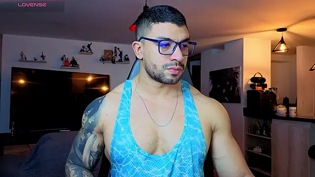 Snapshot of Michael_Diamond chatting on 02-23-26, 02:24 Michael Diamond online show from 02-23-26, 02:24