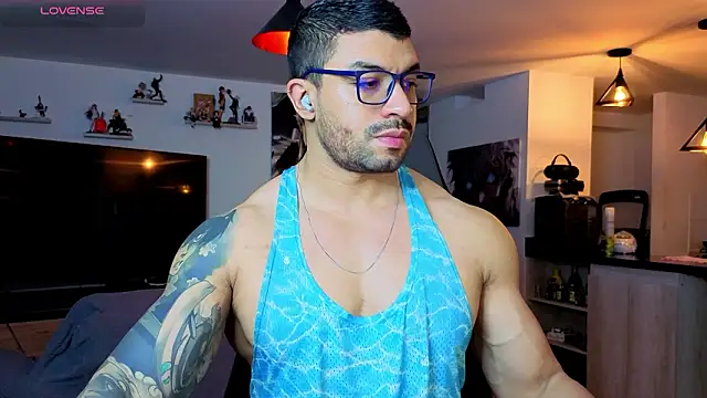 Snapshot of Michael_Diamond chatting on 02-14-26, 04:02 Michael Diamond online show from 02-14-26, 04:02