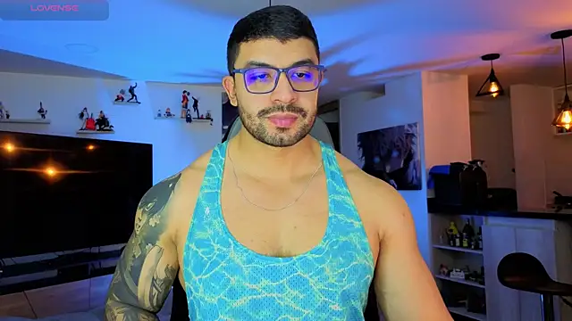 Michael Diamond online show from 10-18-25, 01:29