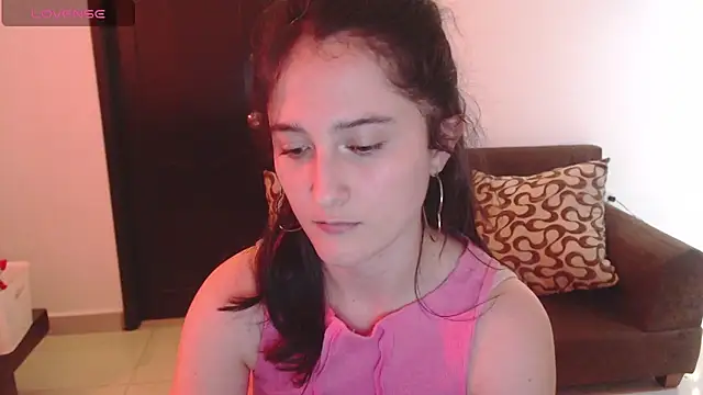 Snapshot of AlissonnFoxx chatting on 02-02-25, 05:53 AlissonnFoxx online show from 02-02-25, 05:53