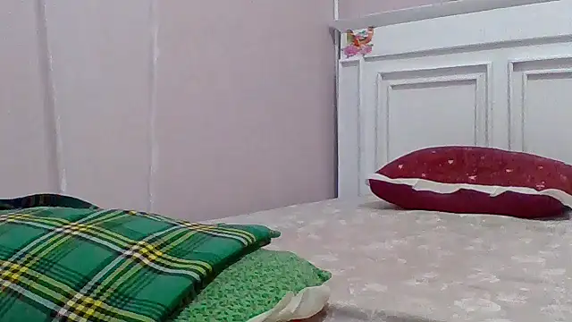 Snapshot of sweet-fancy chatting on 05-08-26, 07:56 sweet-fancy online show from 05-08-26, 07:56