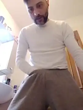 coppiasenzacensura online show from 12-16-25, 05:55