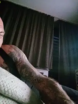 PIercingBoy38 online show from 06-06-26, 02:17