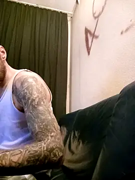 PIercingBoy38 online show from 01-08-26, 09:10