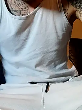 PIercingBoy38 online show from 10-16-25, 11:29