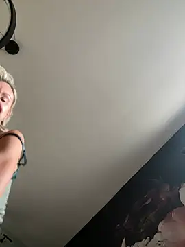 Bella-Tight online show from 07-04-26, 03:05