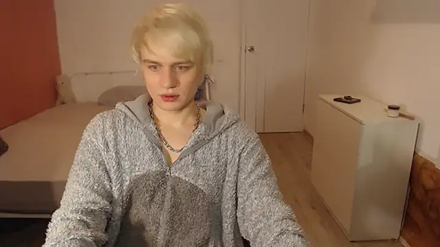 Oliver sweet  online show from 01-07-26, 01:32