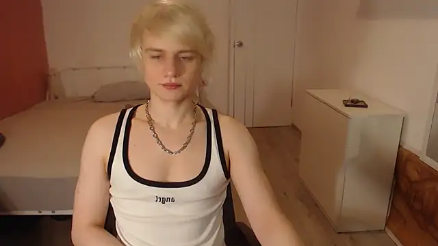 Oliver sweet  online show from 02-05-26, 02:07