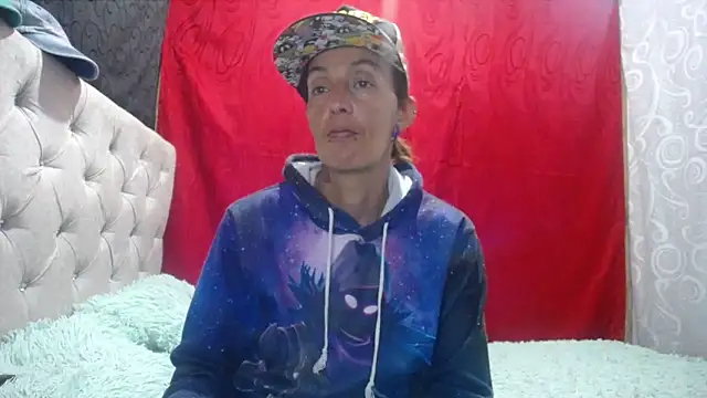 anyu1306 online show from 10-15-25, 07:44