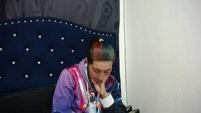 anyu1306 online show from 03-04-25, 07:43