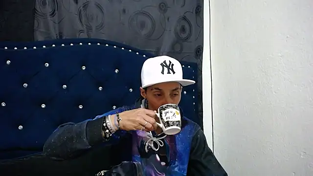 anyu1306 online show from 02-26-25, 03:03