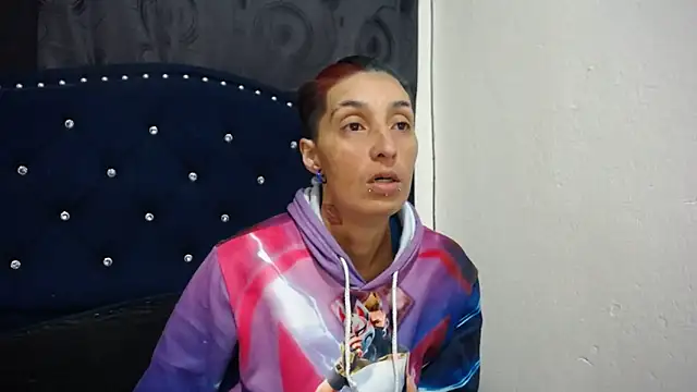 anyu1306 online show from 02-14-25, 10:58