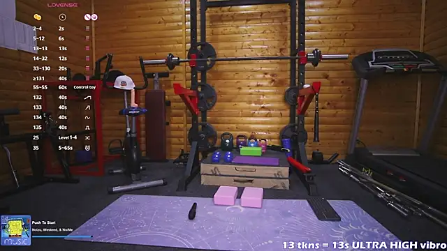 Snapshot of capchick chatting on 09-26-25, 11:00 capchick online show from 09-26-25, 11:00
