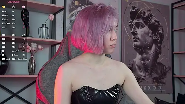 ReiYosimoto online show from 10-27-25, 03:46