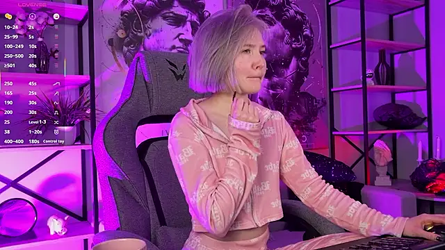 ReiYosimoto online show from 03-29-26, 04:19