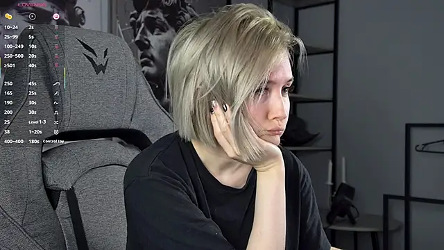 Snapshot of ReiYosimoto chatting on 02-27-26, 04:51 ReiYosimoto online show from 02-27-26, 04:51