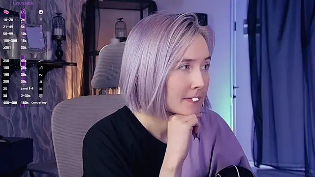 ReiYosimoto online show from 01-09-26, 08:27