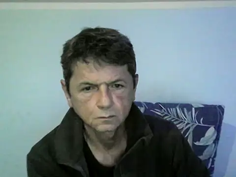 Snapshot of czarek888 chatting on 10-04-25, 09:49 czarek888 online show from 10-04-25, 09:49