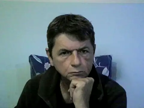 Snapshot of czarek888 chatting on 10-05-25, 04:53 czarek888 online show from 10-05-25, 04:53