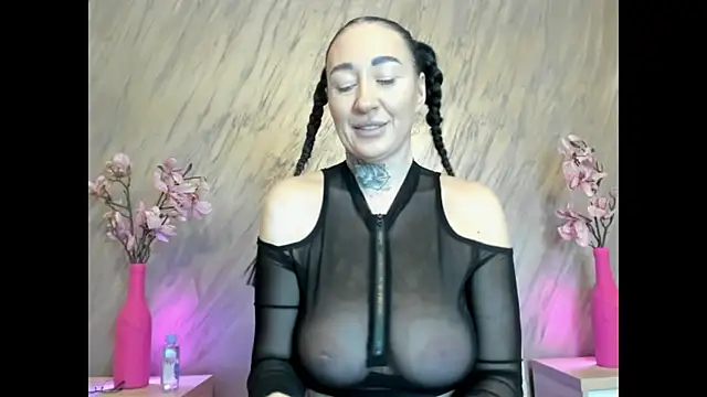 Rayanablackandwhite online show from 04-22-26, 07:09