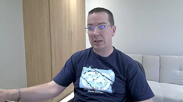 BrettJ81 online show from 02-01-26, 02:48