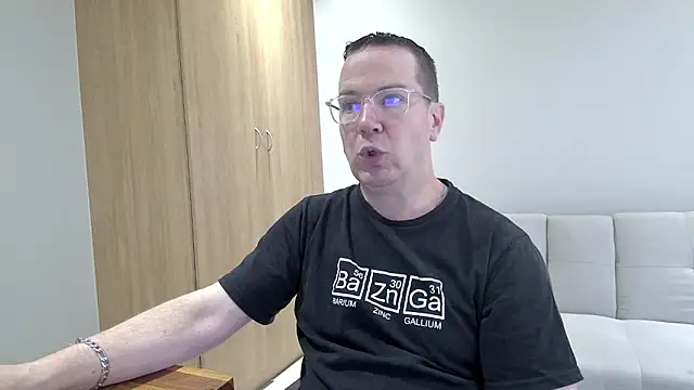 BrettJ81 online show from 11-16-25, 12:54