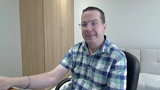 Snapshot of BrettJ81 chatting on 10-04-25, 10:50 BrettJ81 online show from 10-04-25, 10:50