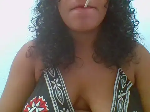 Snapshot of savanahottie chatting on 03-11-26, 08:08 savanahottie online show from 03-11-26, 08:08