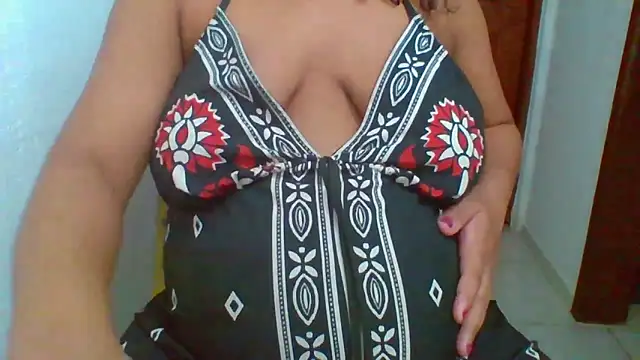 Snapshot of savanahottie chatting on 03-29-26, 05:53 savanahottie online show from 03-29-26, 05:53