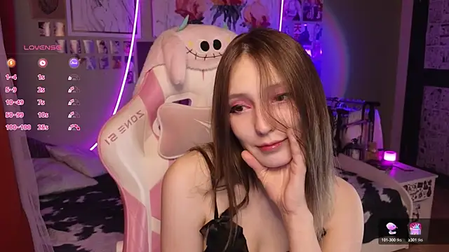 Evie Ro online show from 04-04-26, 01:45