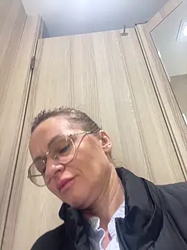 mommy nadin online show from 02-16-26, 08:02