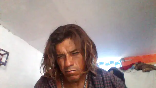 Snapshot of kvr27 chatting on 04-29-26, 10:27 kvr27 online show from 04-29-26, 10:27