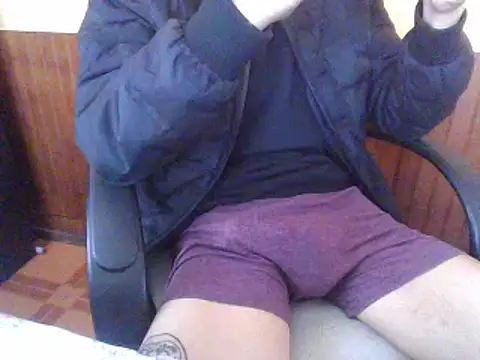 Snapshot of MisterMister45 chatting on 06-26-26, 01:17 MisterMister45 online show from 06-26-26, 01:17