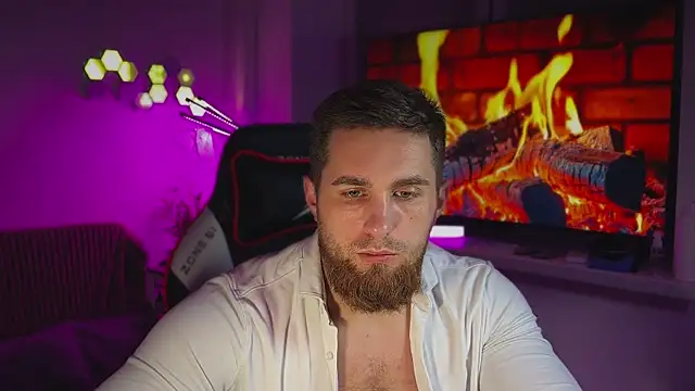 Snapshot of Sweeet__boy chatting on 02-22-26, 06:20 Sweeet boy online show from 02-22-26, 06:20