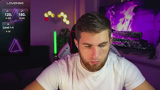 Sweeet  boy online show from 11-13-25, 12:31