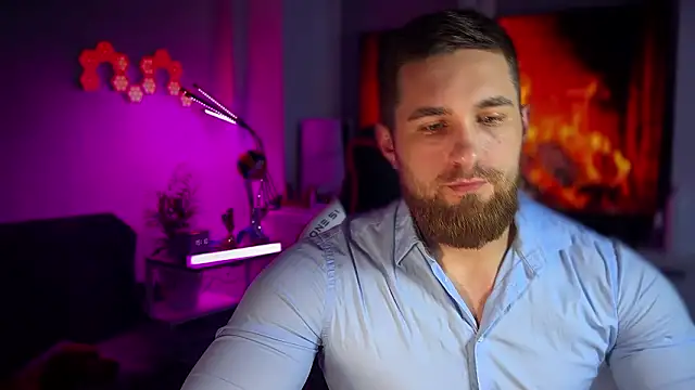 Snapshot of Sweeet__boy chatting on 02-01-26, 04:16 Sweeet boy online show from 02-01-26, 04:16