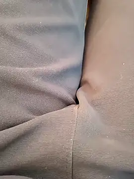 u wan me online show from 12-18-25, 07:24