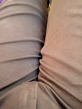 u wan me online show from 11-18-25, 08:17