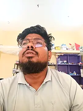 u wan me online show from 10-18-25, 03:41